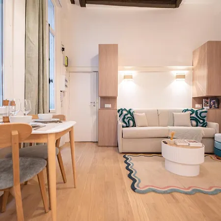 Cia - Cozy Flat Palais Royal, Louvre Apartment *